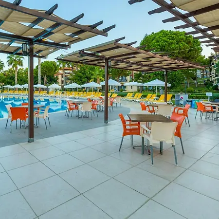 Курортный комплекс Justiniano Club Park Conti 4*