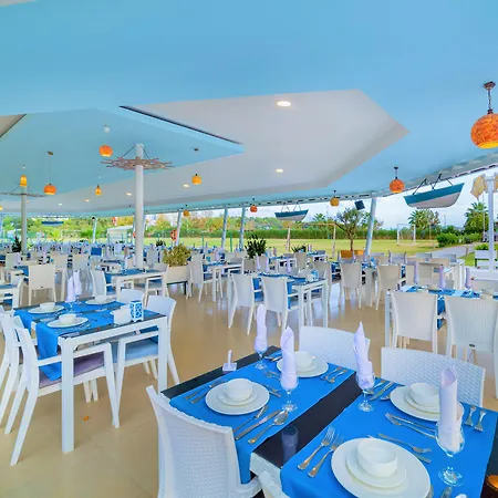 Курортный комплекс Justiniano Club Park Conti 4*