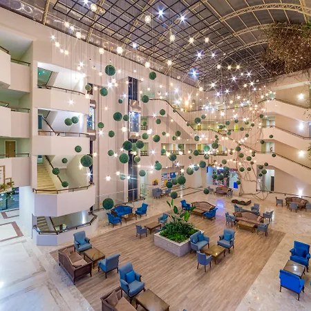 Курортный комплекс Justiniano Club Park Conti