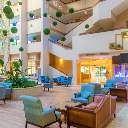 Курортный комплекс Justiniano Club Park Conti Окурджалар